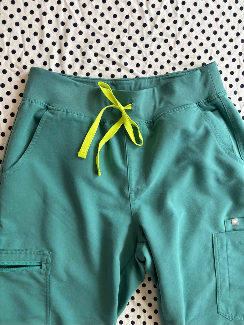Figs Yola Scrub Pants - Picture 3 of 7